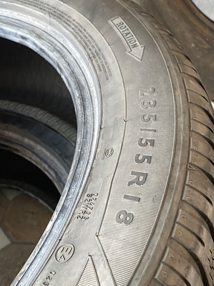 Dunlop 235/55/18