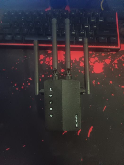 Vand ruter impreuna cu cupla de internet