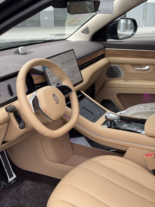 Aito M7 Hybrid 2025 +dop opsiya Krasskasi Tozza