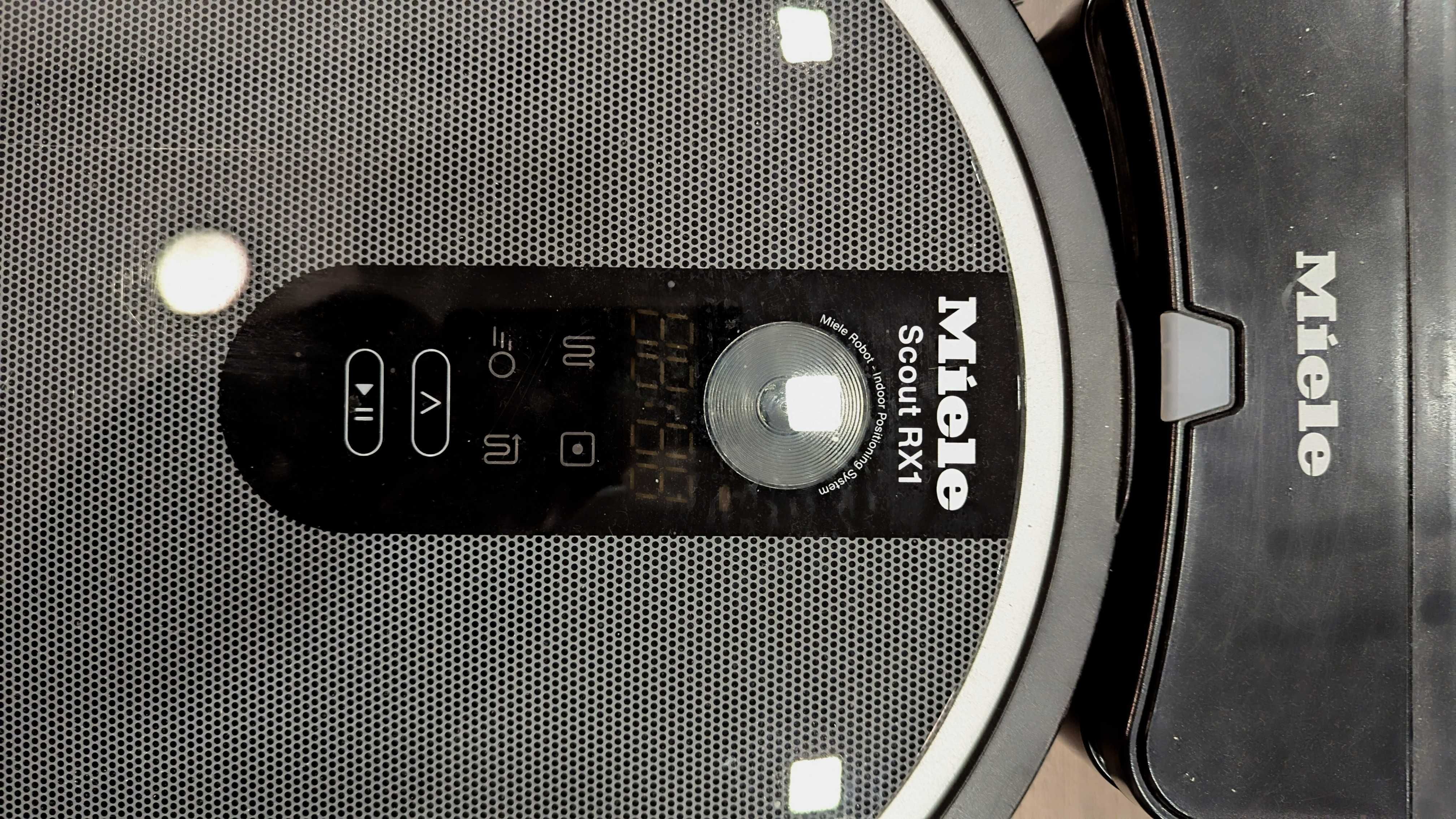 Прахосмукачка Робот Miele Scout RX1