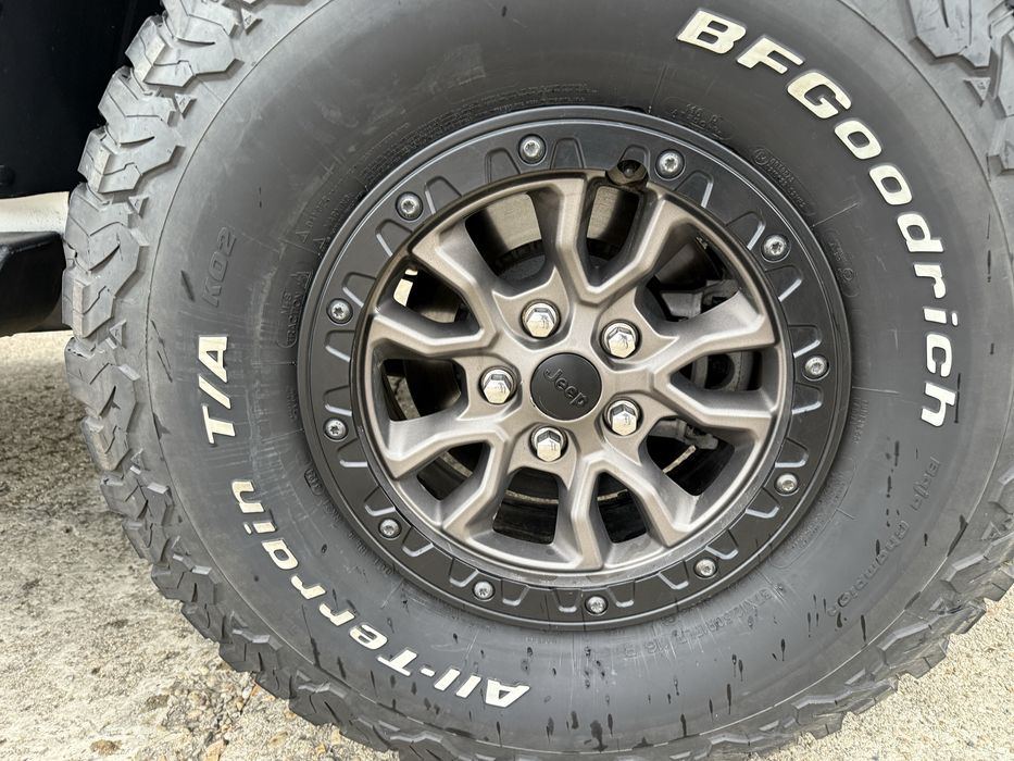 Vand Jeep Wrangler Rubicon 392