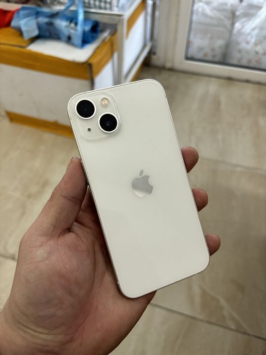 Срочно продам Iphone 13 128 GB Белый