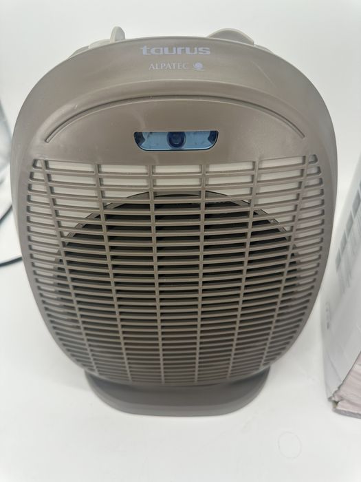 Осцилиращ нагревател Taurus Tropicano 3.5, 2400 W, пластмаса, кафяв