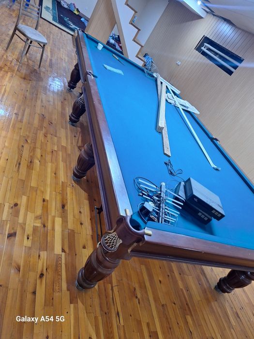 Billiard stol sotiladi