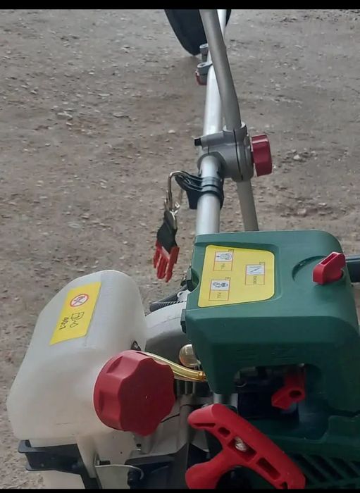 Motocoasă parkside 2 in 1 pe benzină