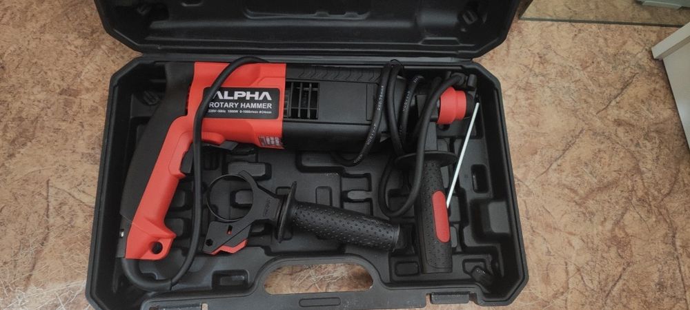 Продам перфоратор новый