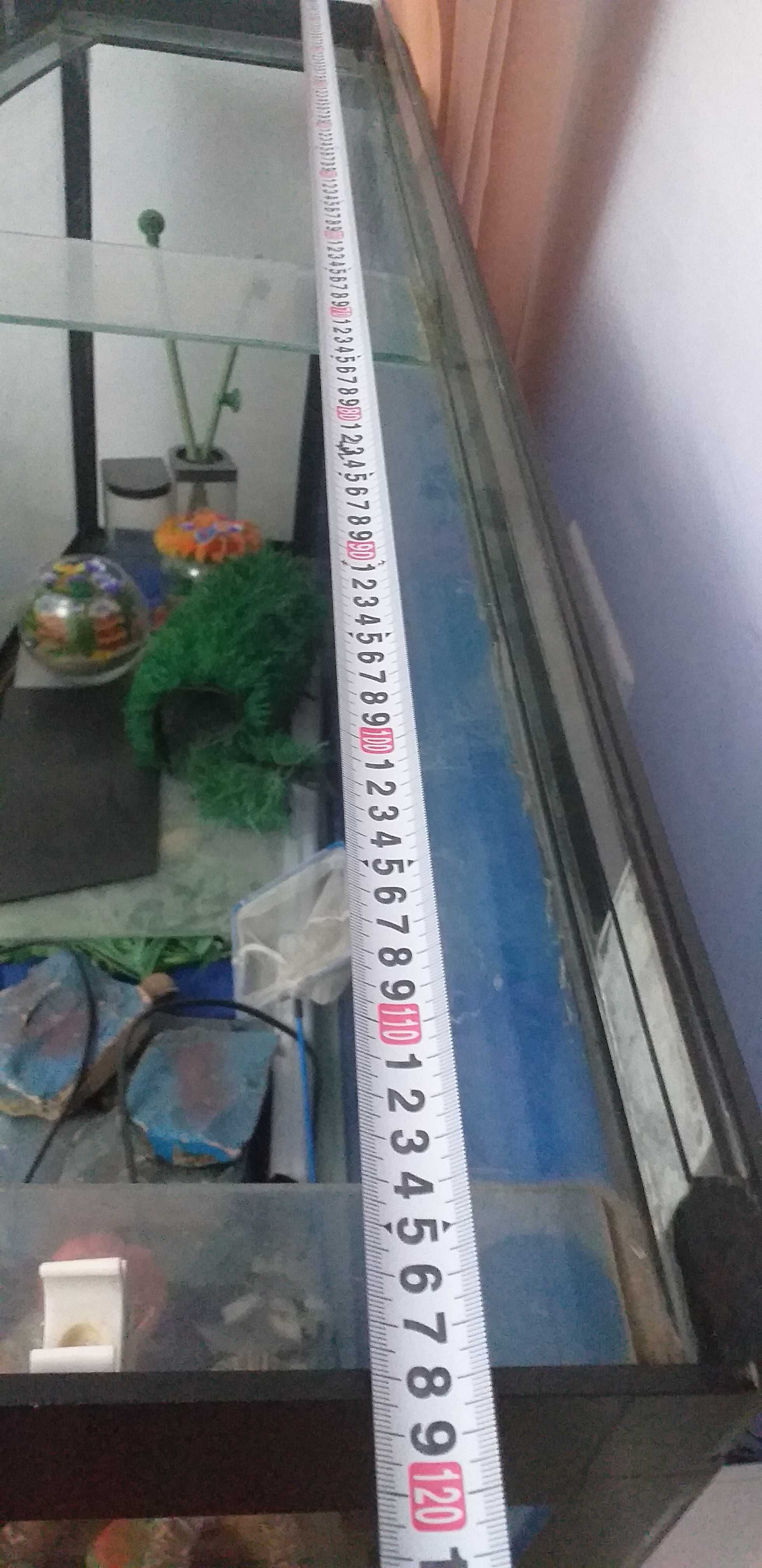Продам аквариум 250 литров