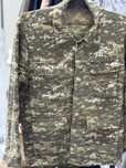Продам камуфляжную форму р-р 42-44