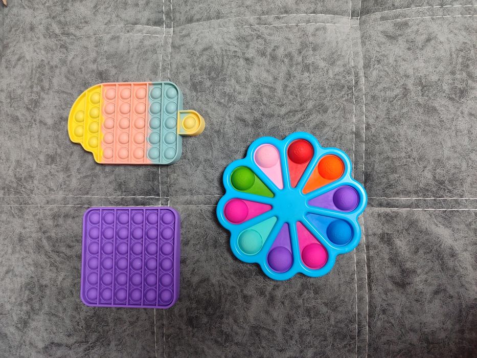 Продам игрушки детские