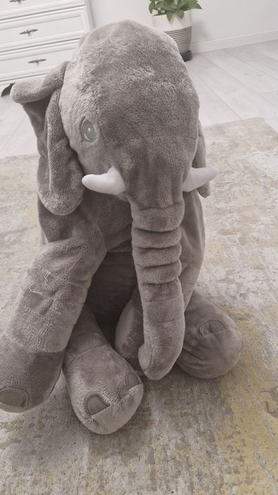 Elefant plus gri