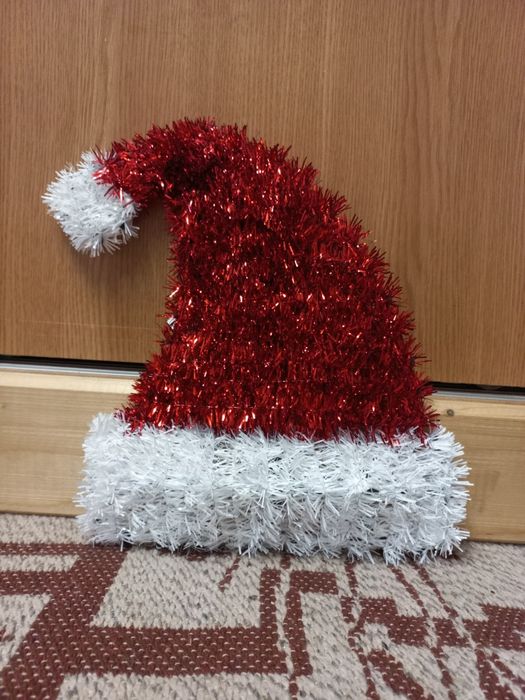 Căciulă decorativă pentru Crăciun
