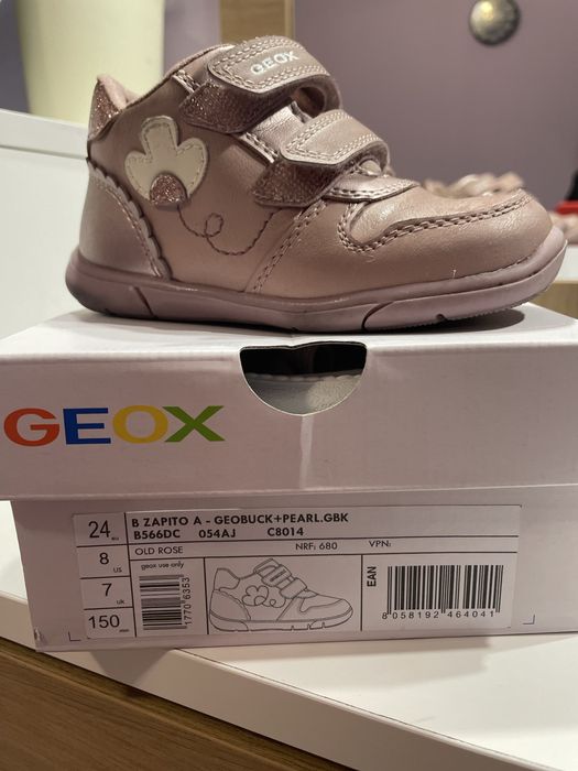 Geox детски обивки 24