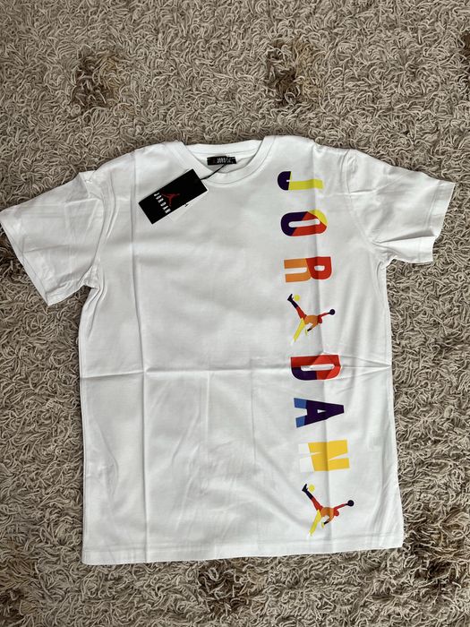 Налични мъжки тениски   Размери от С до 2ХЛ    Цена 28лв