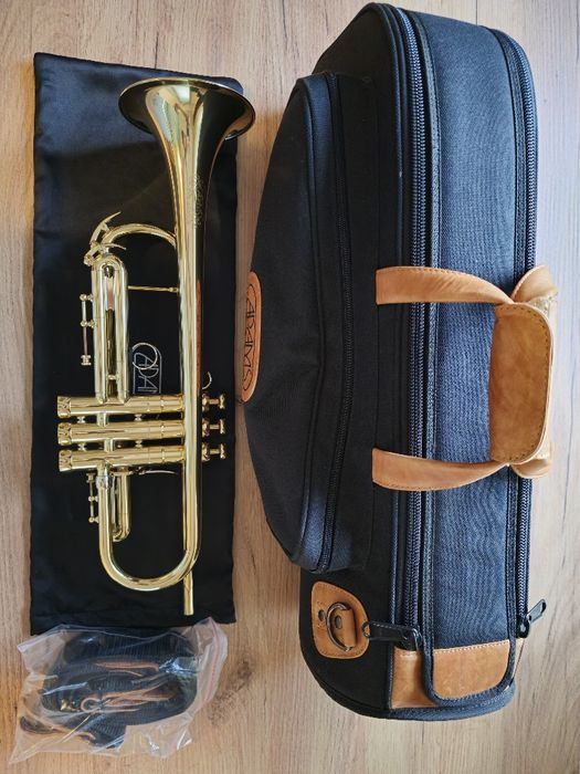 Trompeta Adams A6