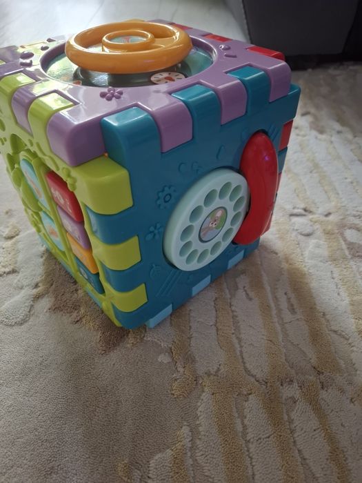 Интерактивни играчки