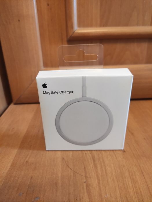 Apple Magsafe на айфон срочно