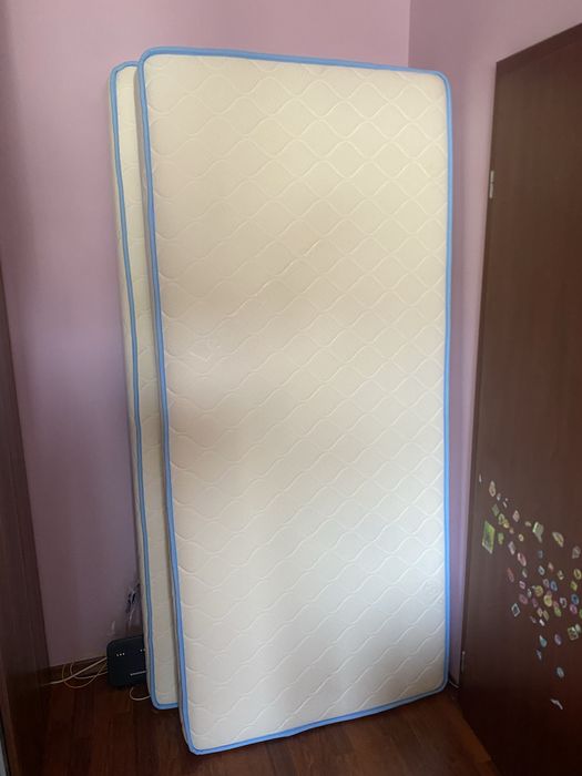 Единично легло с матрак