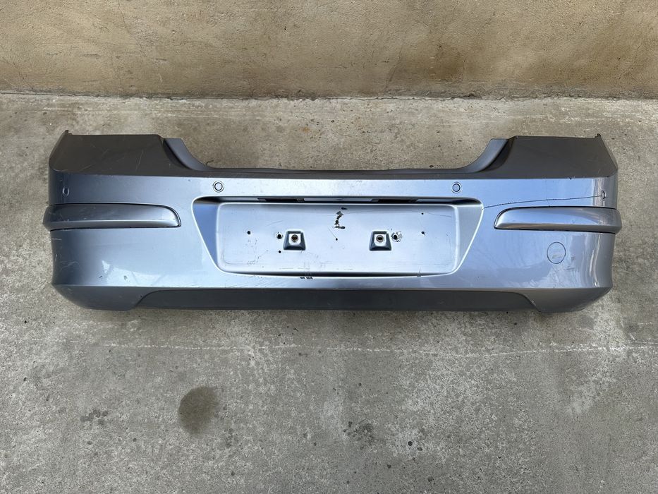 Продам задний бампер на Опель Астра аш хэтчбек