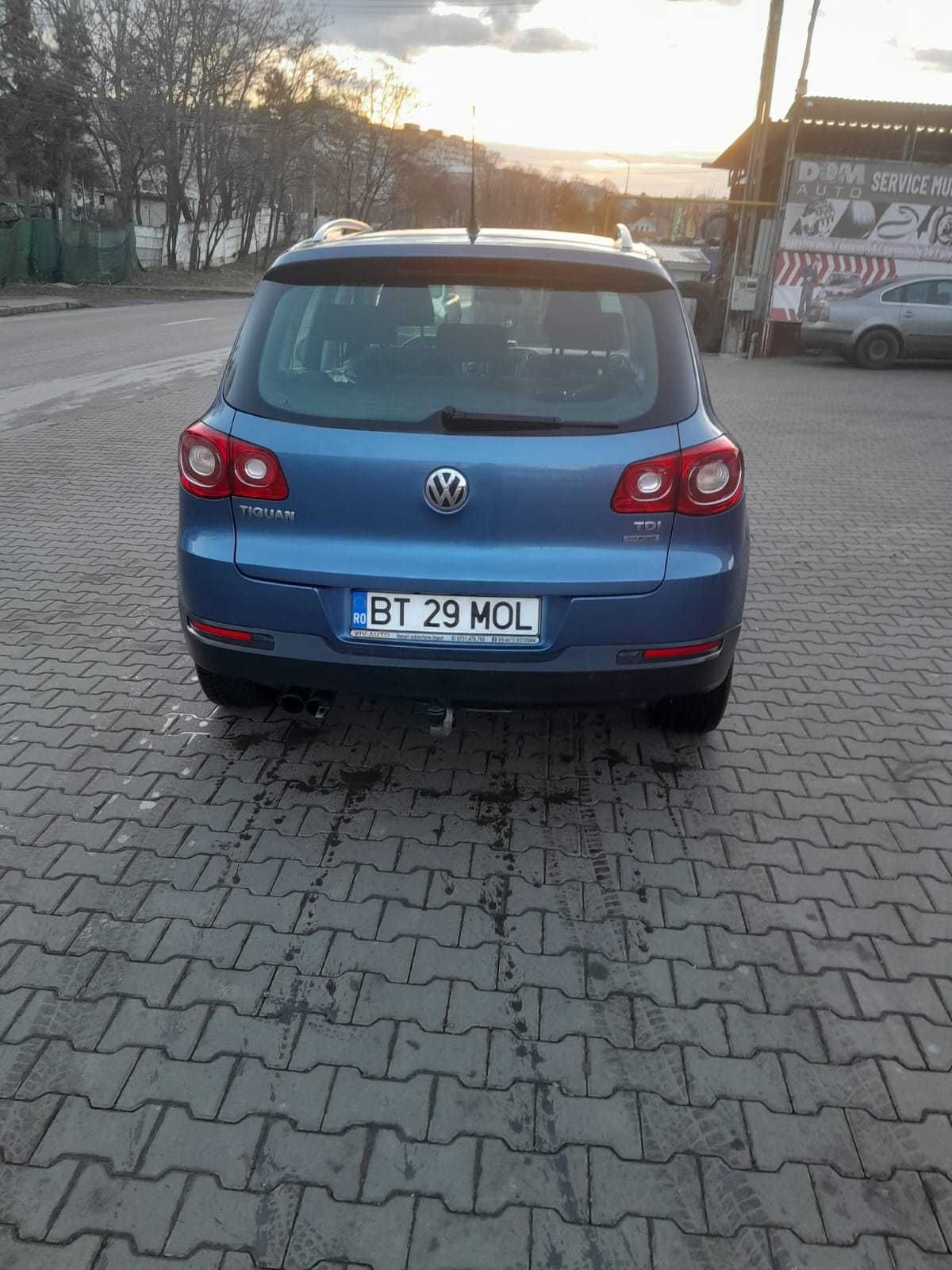 Vând Volkswagen tiguan