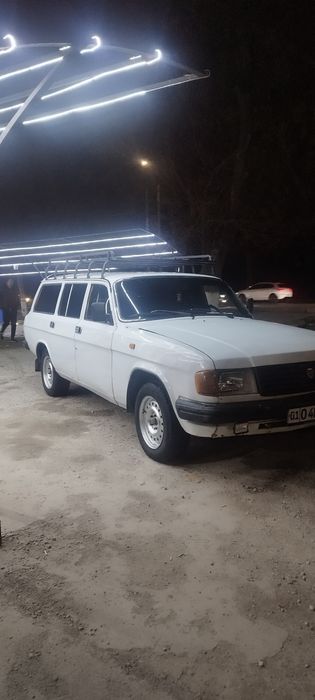 Volga sotiladi . Xolati yaxshi  1996 yil