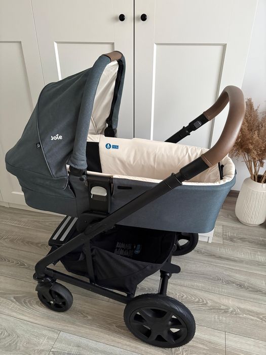 Carucior 3in1 JOIE A-Tour