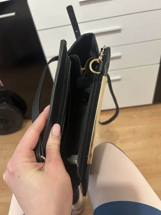 Черна стилна чанта