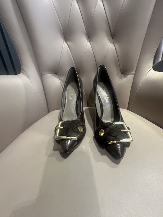 продавам дамски обувки,естествена кожа