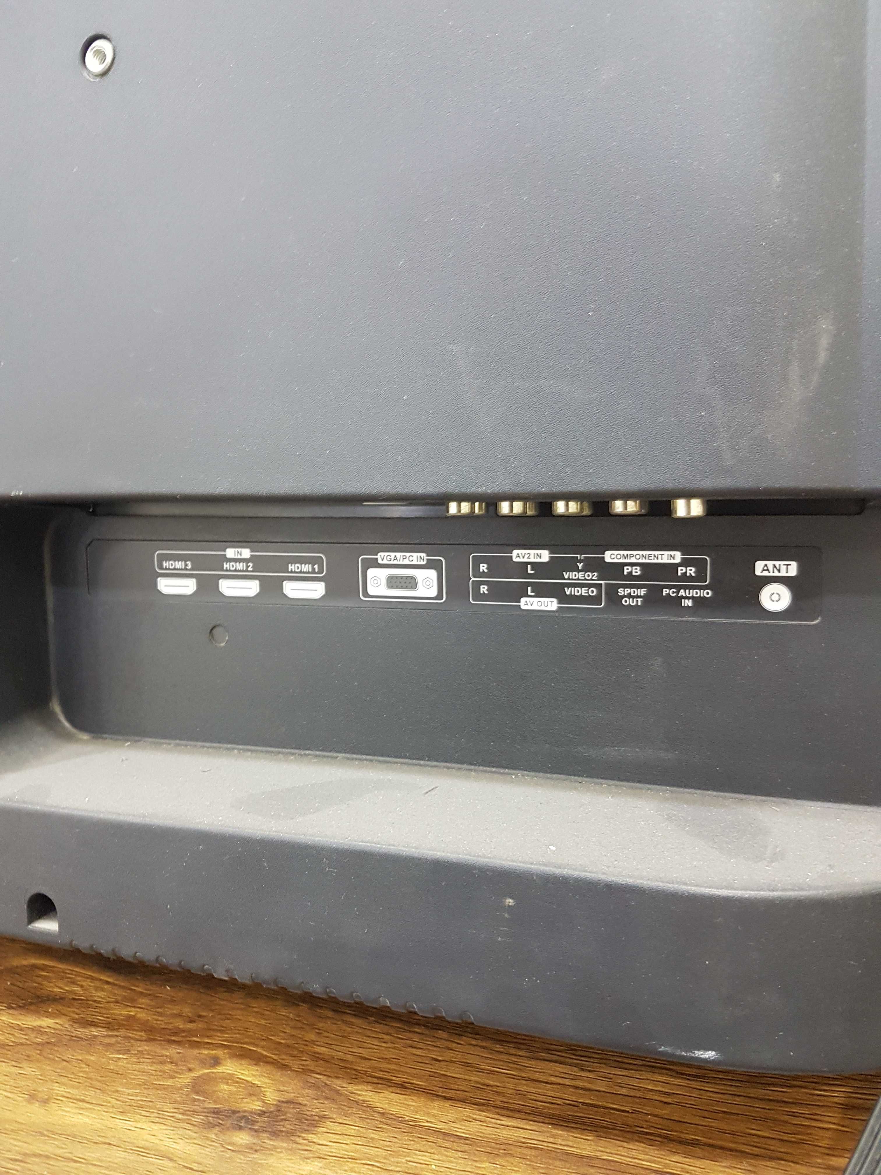 Televizor LCD supra 42