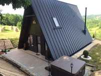 Execut ( case etajate din lemn sau panou sandwich,cabane moderne,caban
