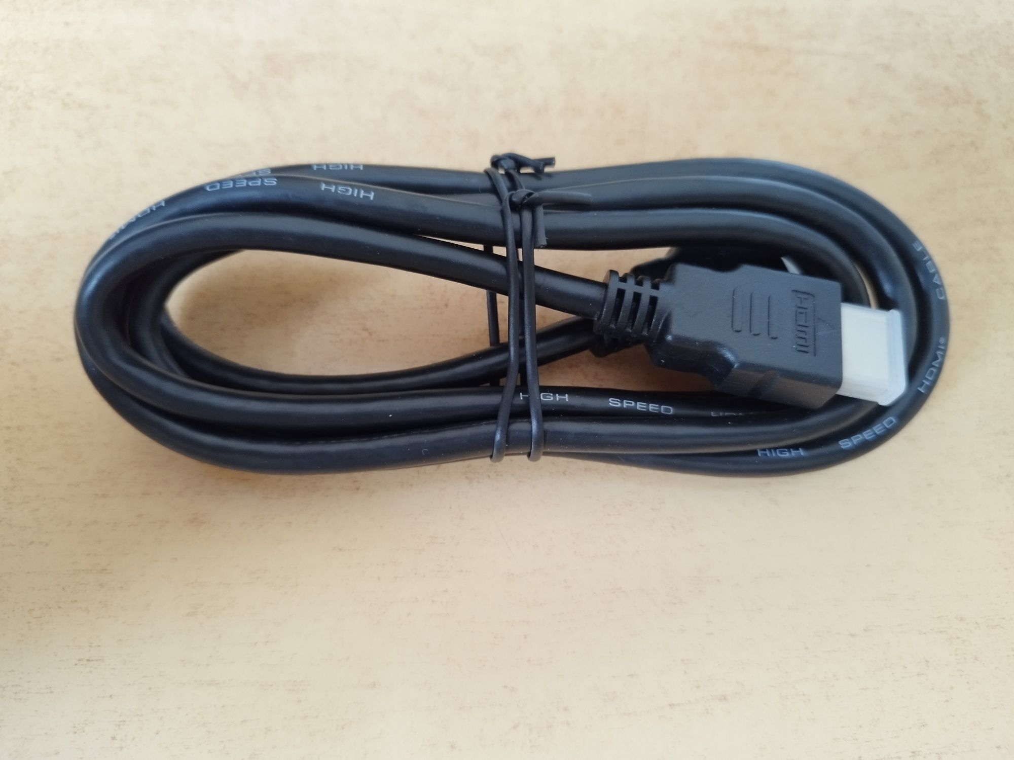 Продам кабели HDMI - HDMI длина 1,5 м