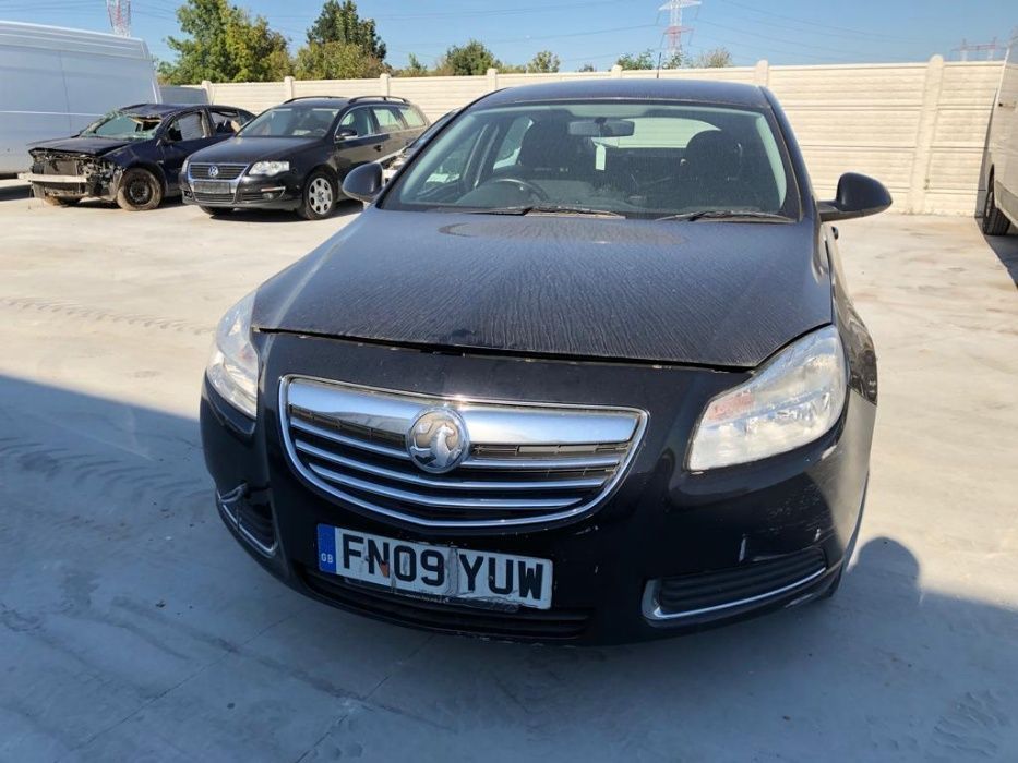 Dezmembrez Opel Insignia - motor 2.0 diesel A20DTH