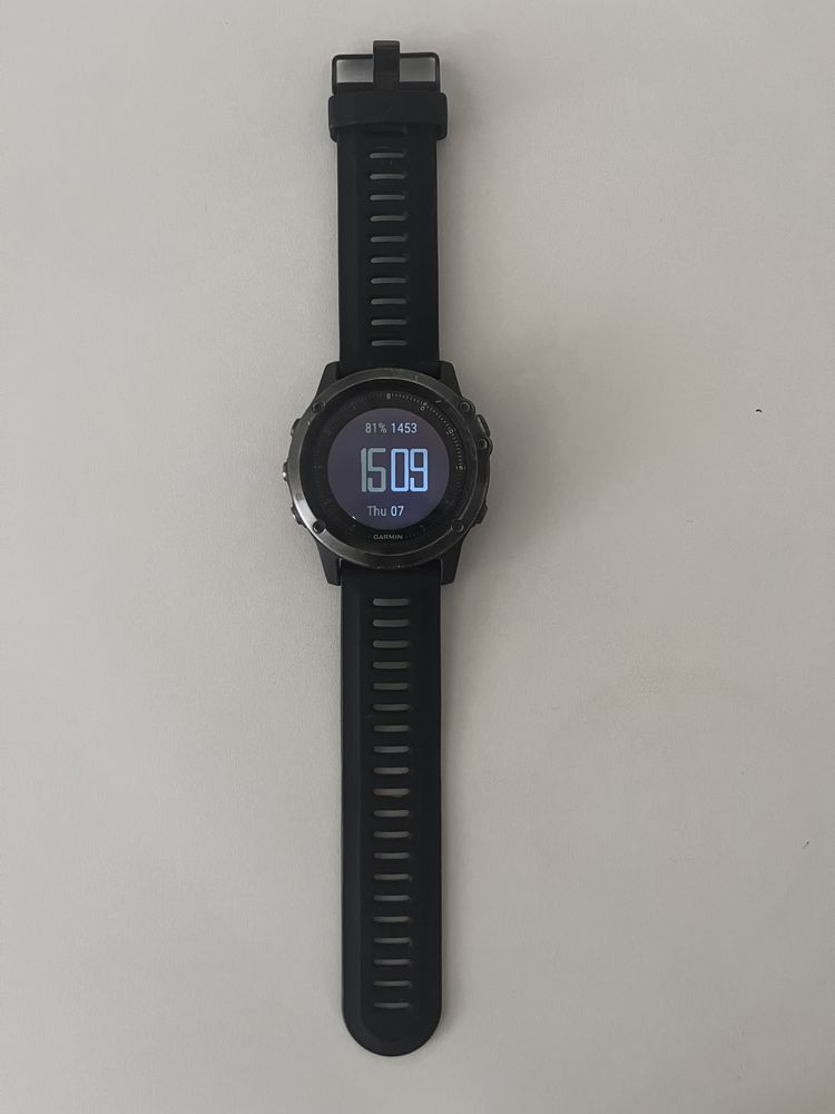 Часы Garmin Fenix 3