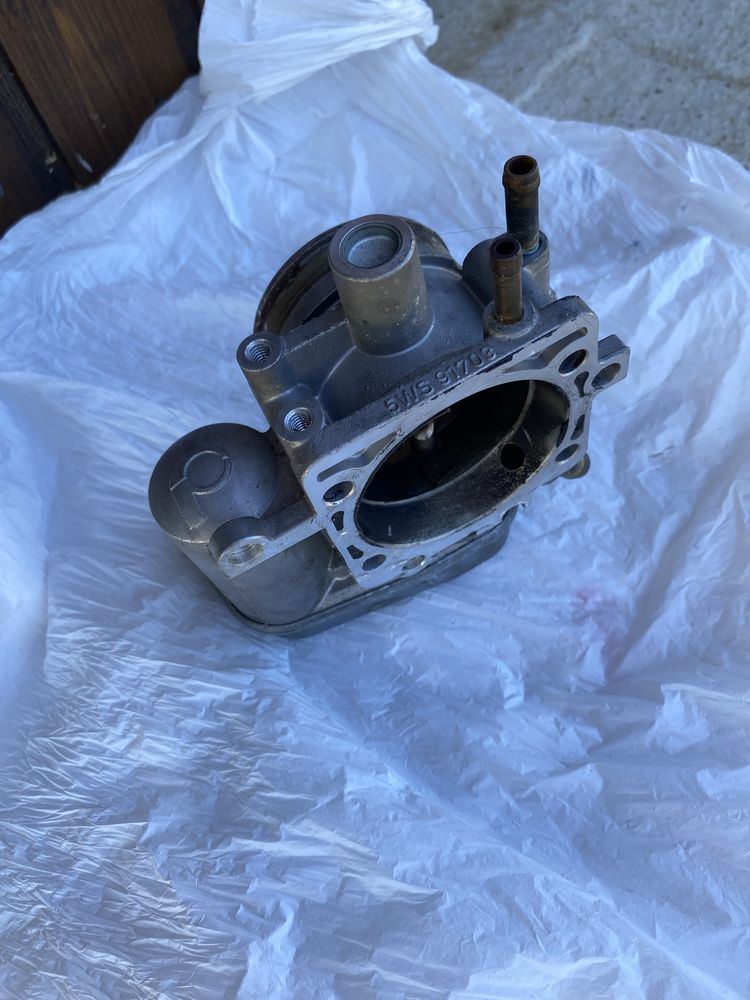 Clapeta acceleratie opel astra h 1.8 benzina 2005