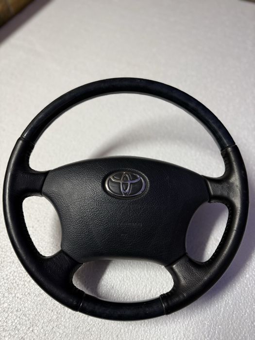 Продам руль на тойота прадо  120 бу камри крузак и так далее