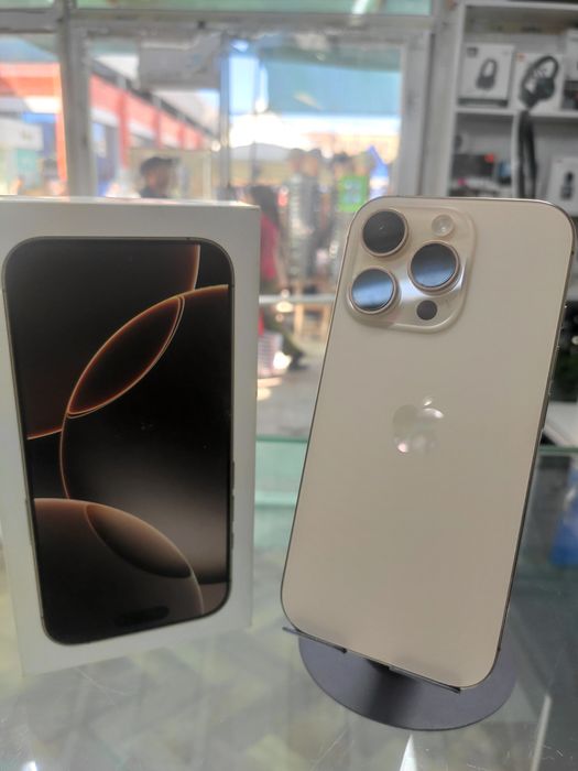Iphone 16 pro titan desert