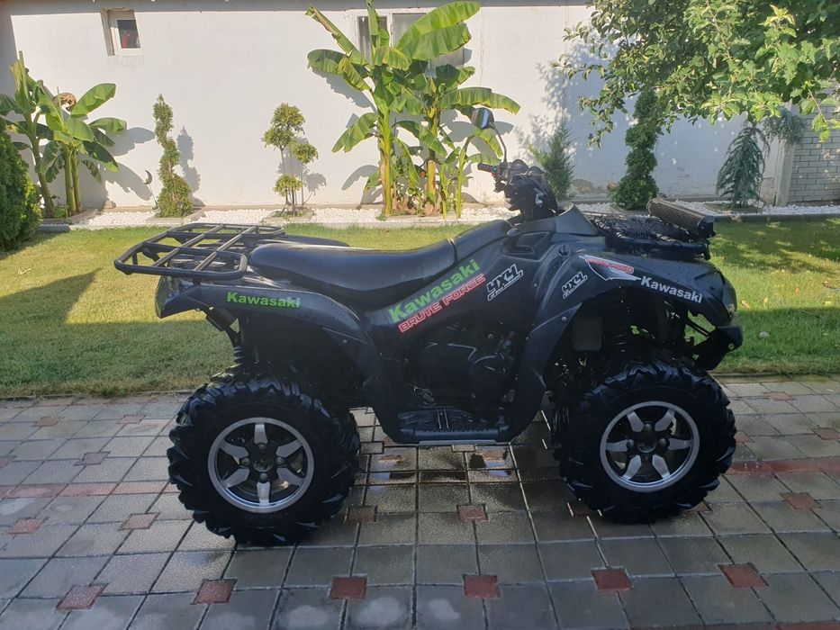Kawasaky brute force 750