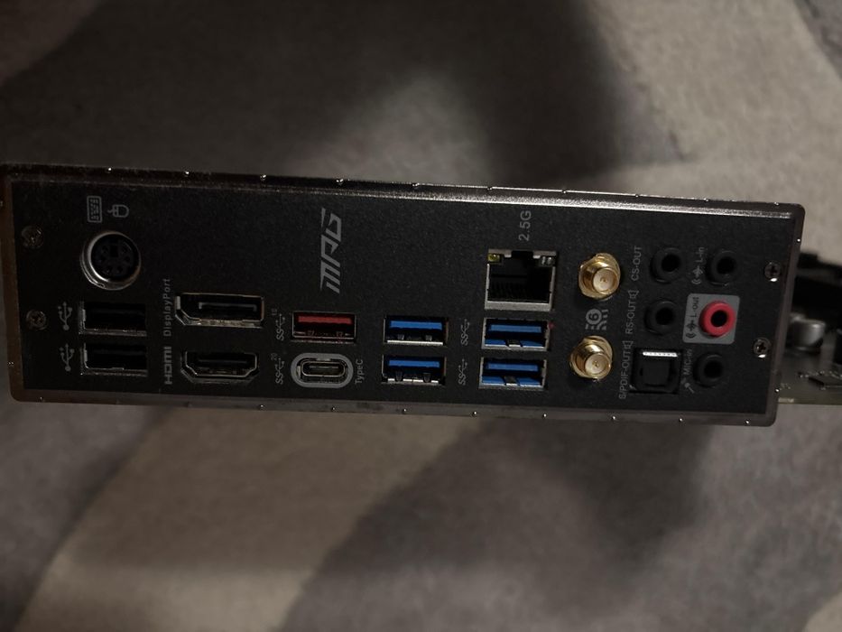 Placă de bază mpg z490 gaming edge wifi