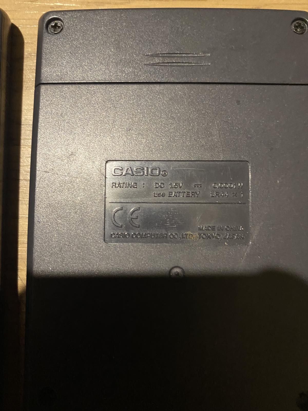 Калкулатор Casio FX-570W