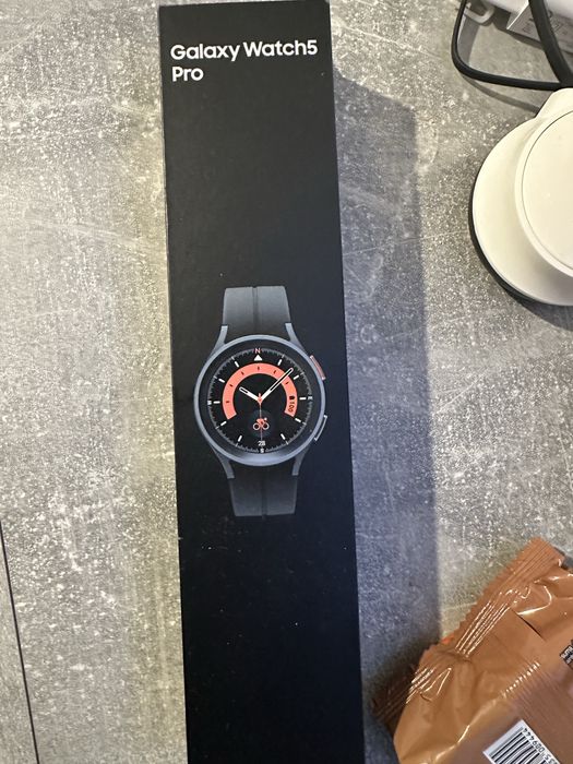 Vand ceas Producator: Samsung Model: Galaxy Watch 5 Pro (SM-R920)