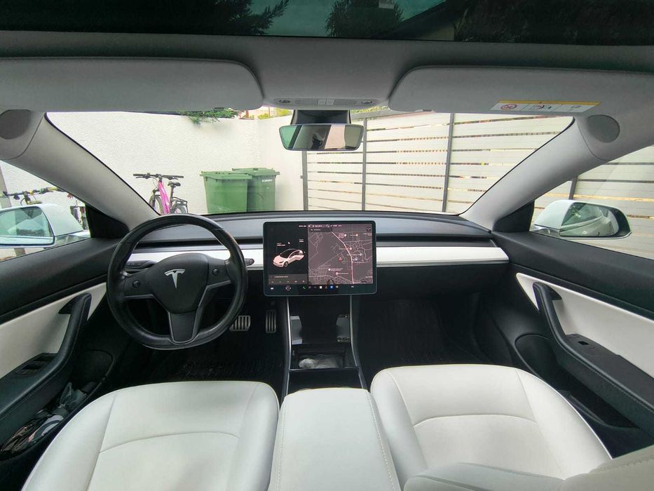 TESLA 3 Performance Long Range Full White