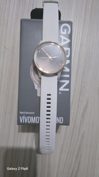 Garmin vivomove trend