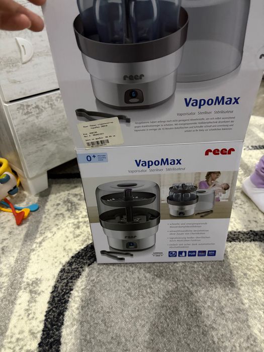 Парен стерилизатор  за шишета Reer VapoMax