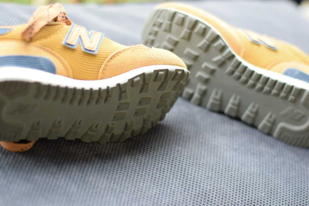 Детски маратонки New Balance 515