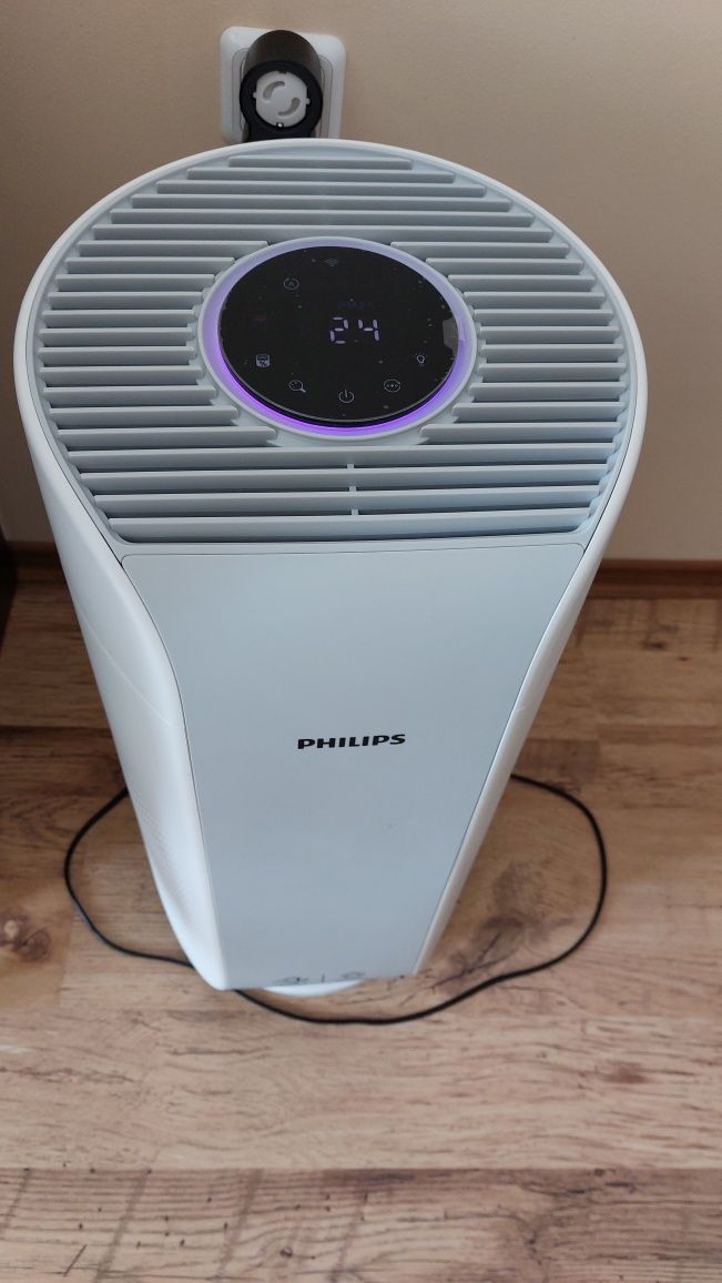 Продавам пречиствател за въздух Philips AC2958