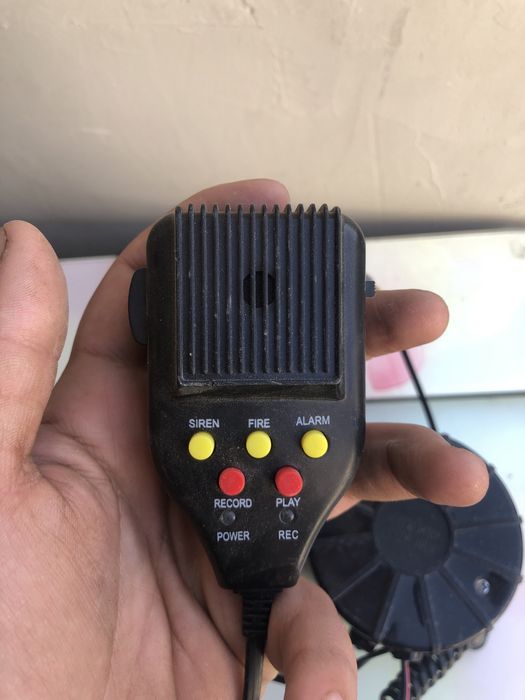 Sirena 100w aybi yoq hamma nersasi bor