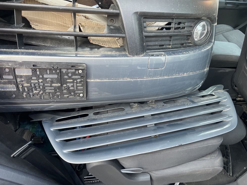 VW TOURAN 2005 г. Двигател бензин BLX 110 kw.