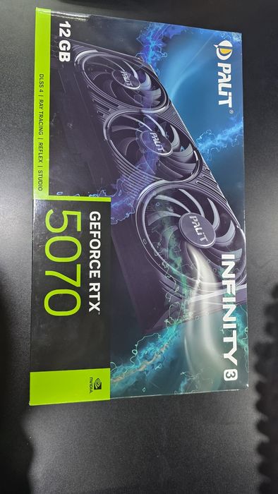 Продам видеокарту Palit RTX5070 Infinity 3