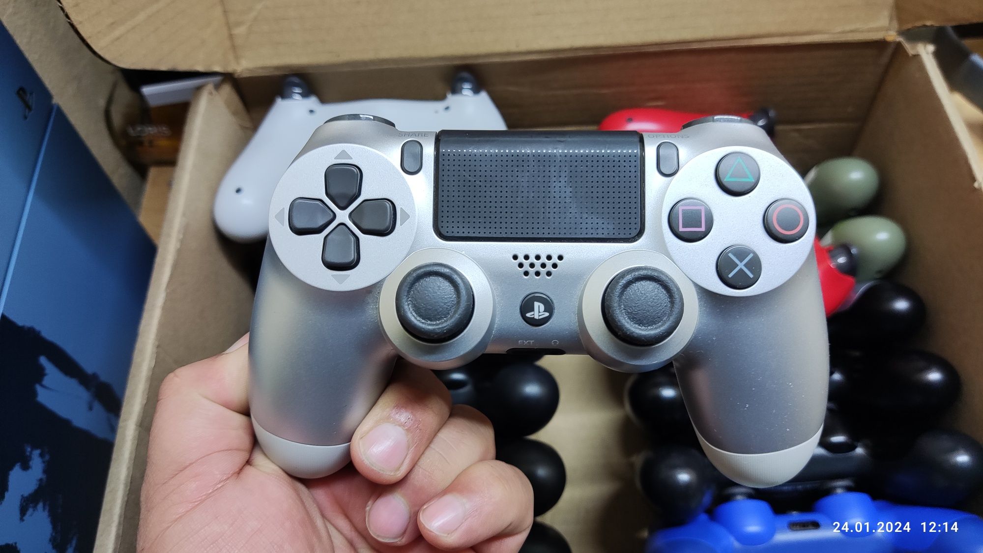 Playstation 4 Joʻystiklar 100 orginal yangidek