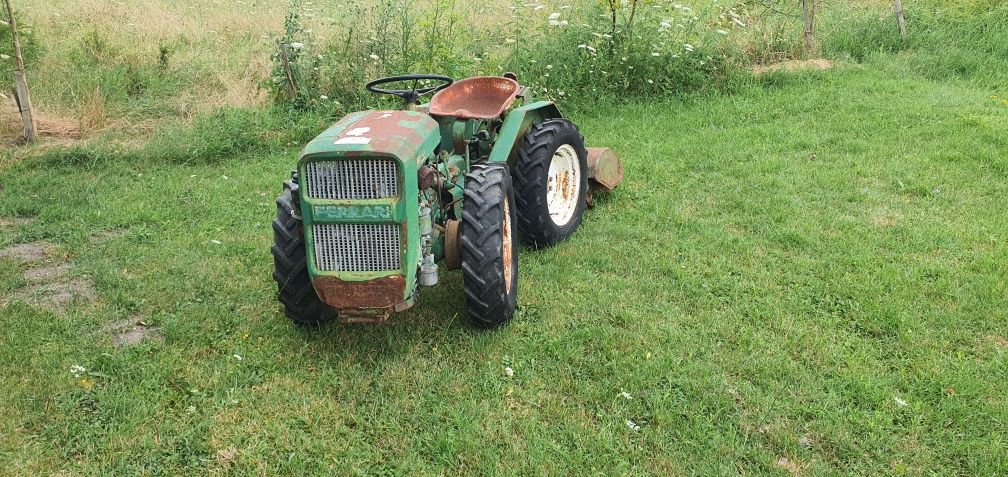 Tractor / Tractoras Ferrari mc 60A 4x4/2x4