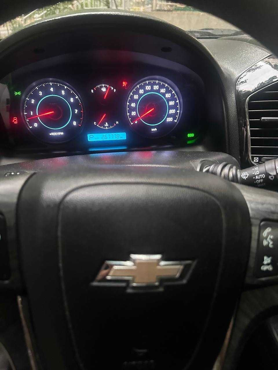 Срочно Chevrolet Captiva 2011